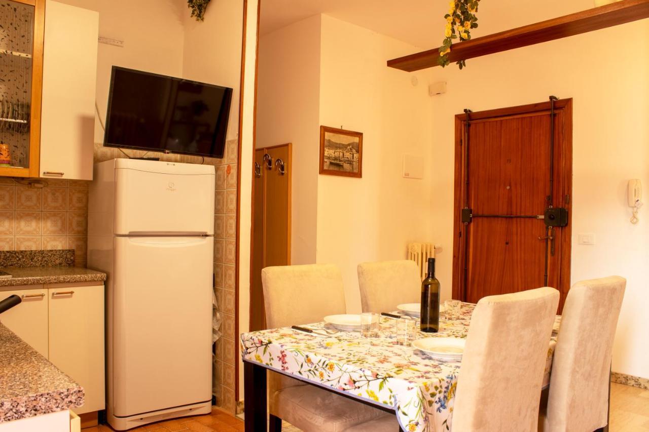 Apartamento Posto Auto Gratuito Relax A 30 Metri Dal Mare Riva Ligure Exterior foto